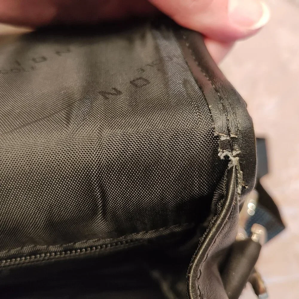 Kenneth Cole Reaction Briefcase 521885, Excellent Used Condition! (EUC) - Picture 11 of 14